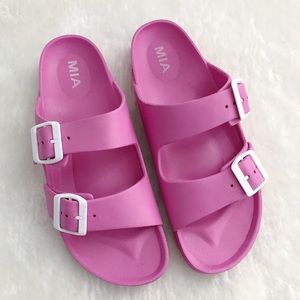 mia jasmin dual buckle sandal